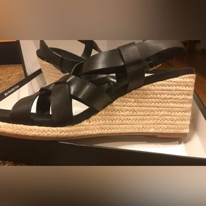 New Cole Haan Women’s Cristal 70MM Wedge Sandal -Size 10.